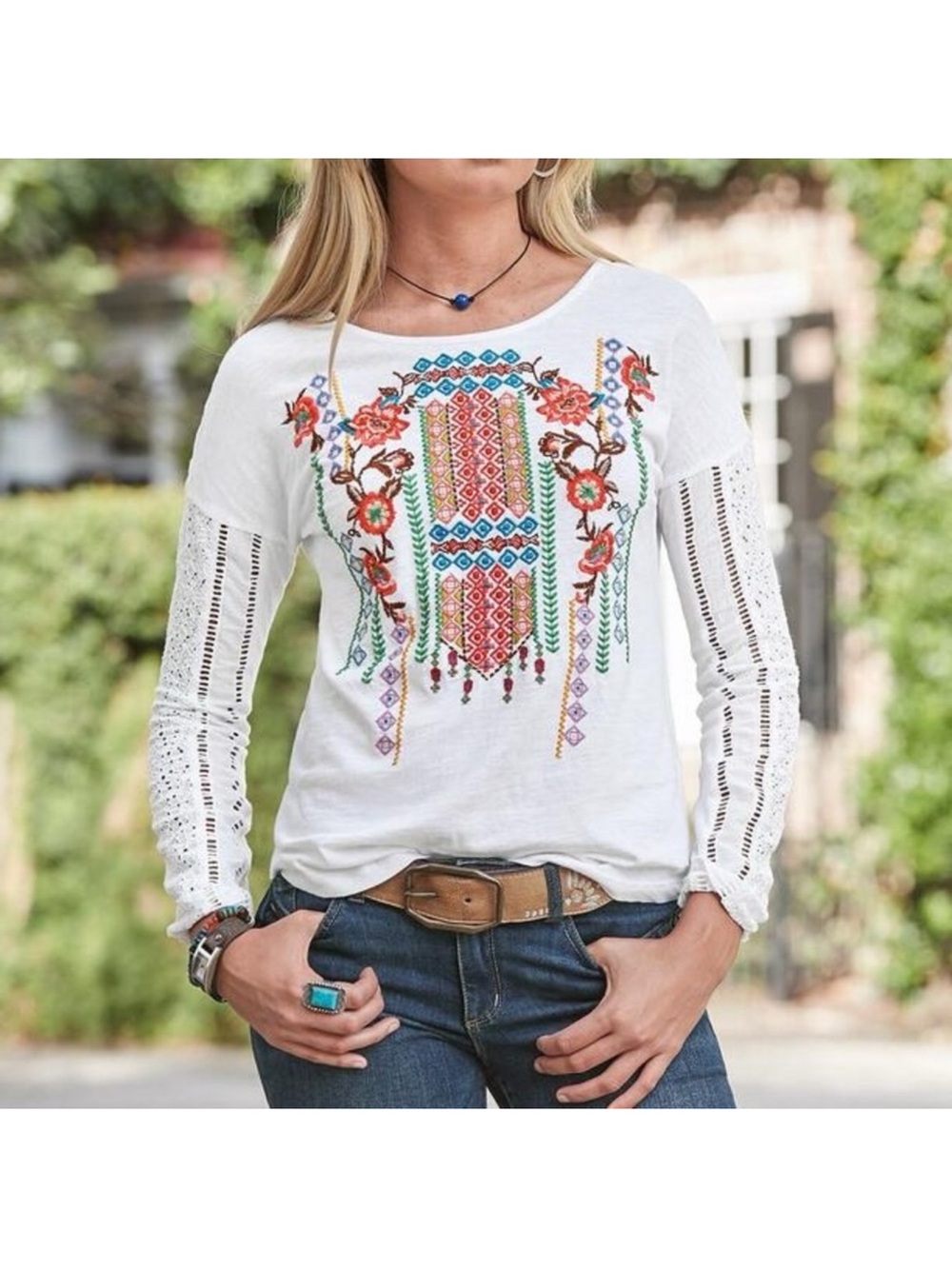Sundance Garden Beauty White Floral Embroidered Long Sleeve Curved Hem Tee Sz M